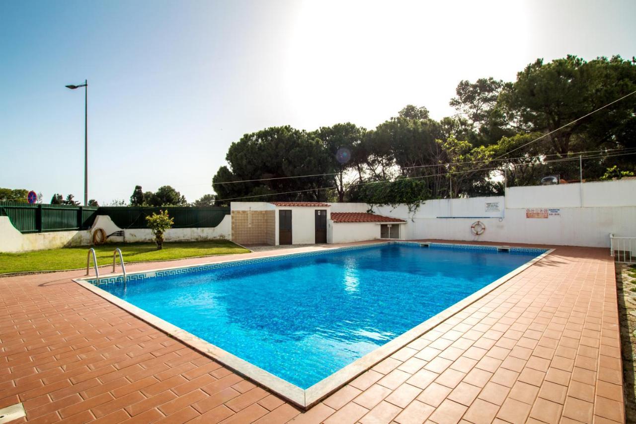 Ocean View Apartment - Pool And Sea View & Albufeira Center מראה חיצוני תמונה
